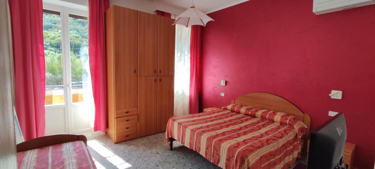 Chiaia Apartments بونسا المظهر الخارجي الصورة