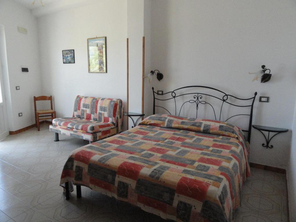 Chiaia Apartments بونسا الغرفة الصورة