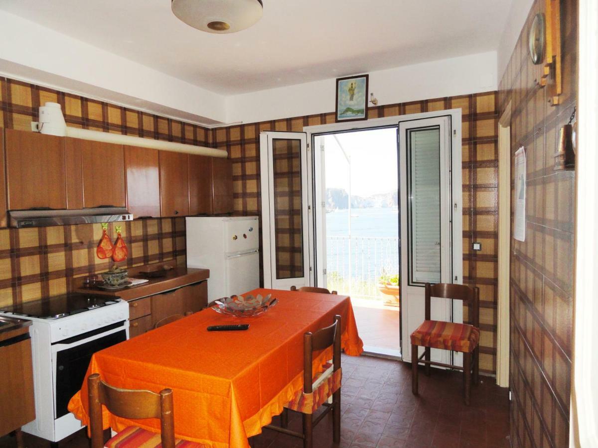Chiaia Apartments بونسا المظهر الخارجي الصورة
